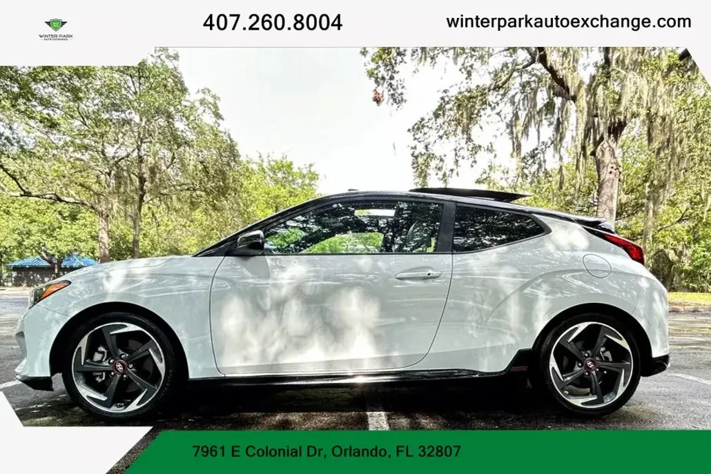 2020 Hyundai Veloster Turbo Ultimate photo 1