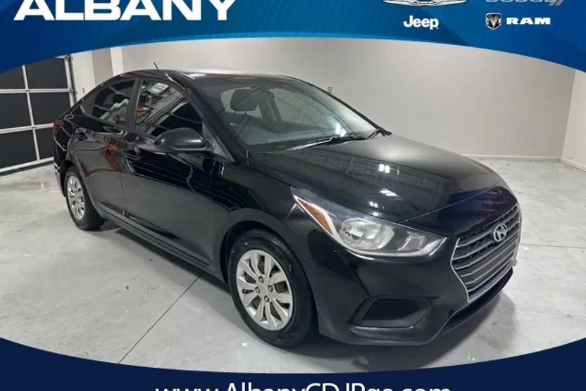 2018 Hyundai Accent SE photo 1