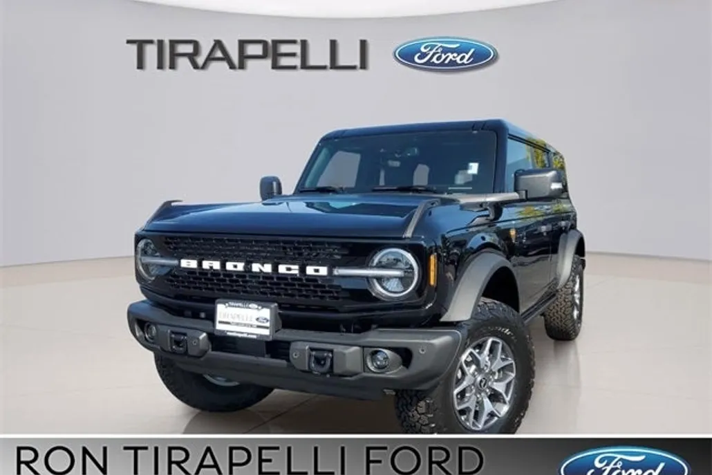 2025 Ford Bronco Badlands photo 1