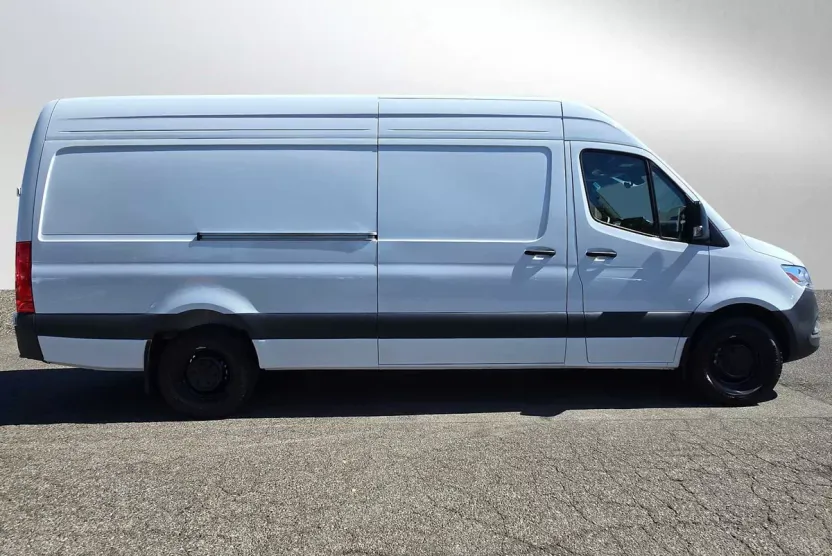 2025 Mercedes Benz Sprinter 2500 High Roof photo 1