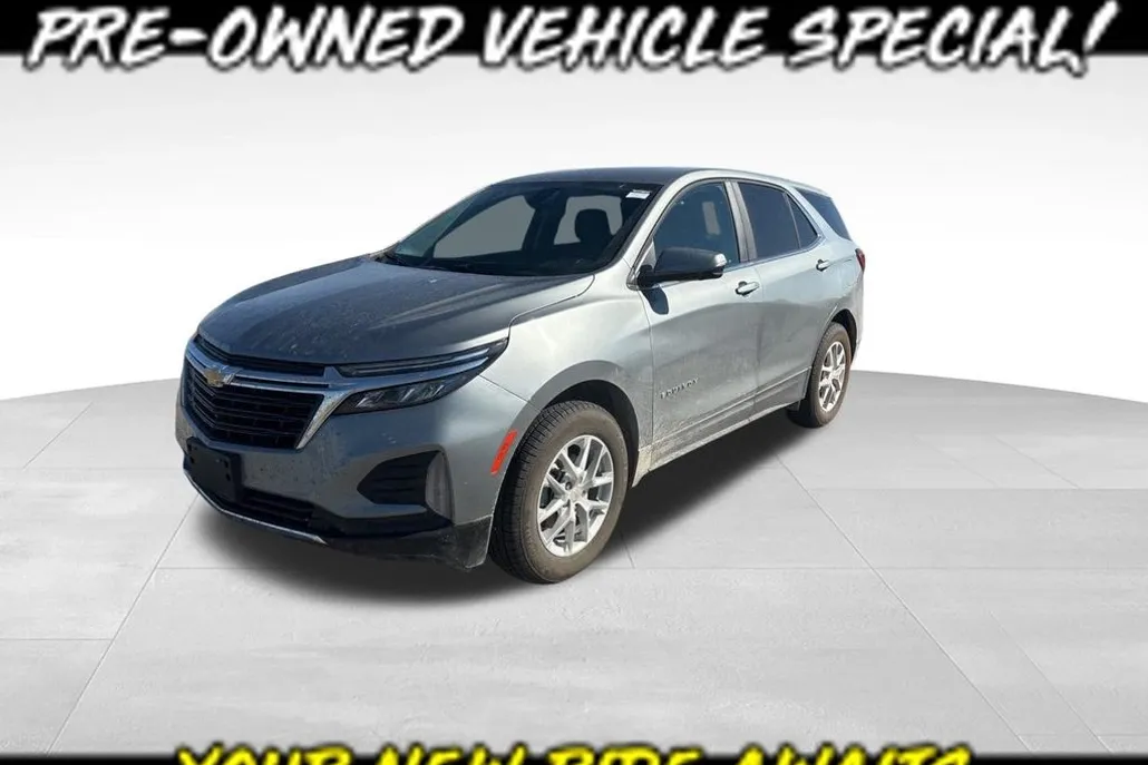 2024 Chevrolet Equinox LT photo 1