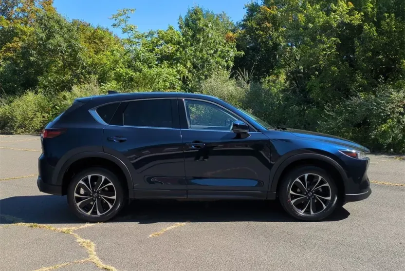 2023 Mazda CX-5 2.5 S Premium photo 1