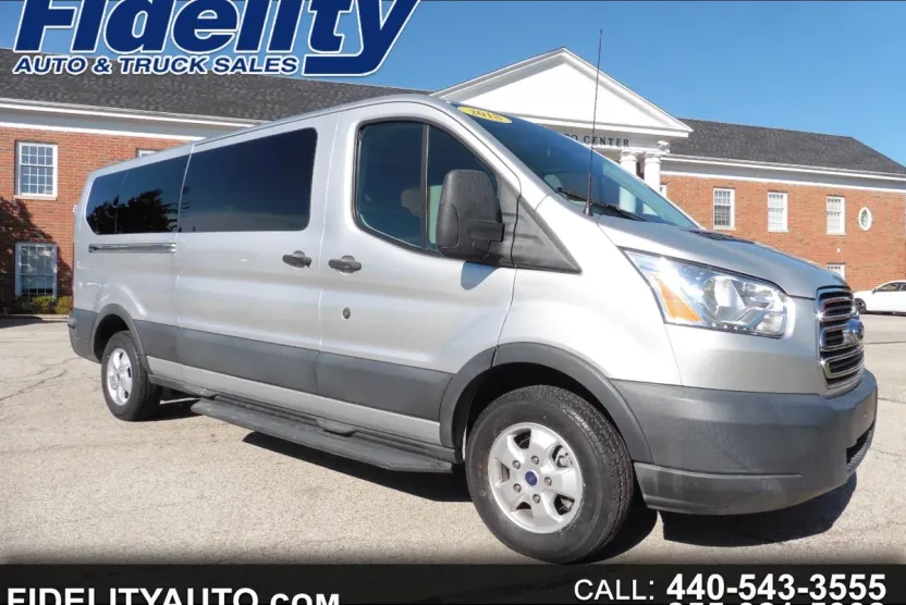 2018 Ford Transit XLT photo 1