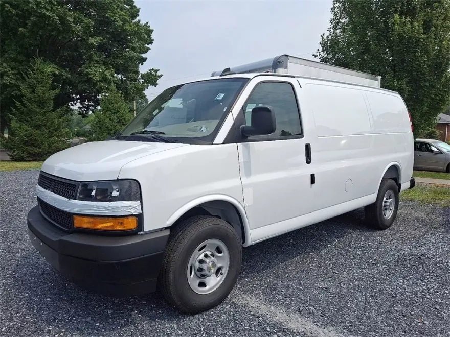 2025 Chevrolet Express Cargo 3500 Van photo 1