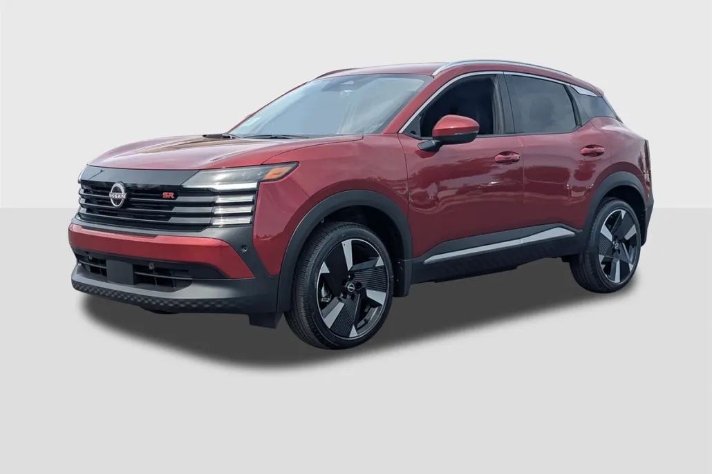 2025 Nissan Kicks SR photo 1