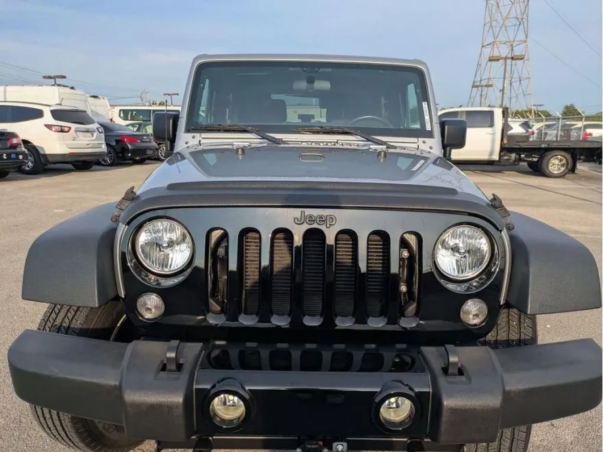 2017 Jeep Wrangler Willys Wheeler photo 1