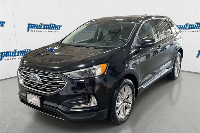 2022 Ford Edge Sport Titanium photo 1