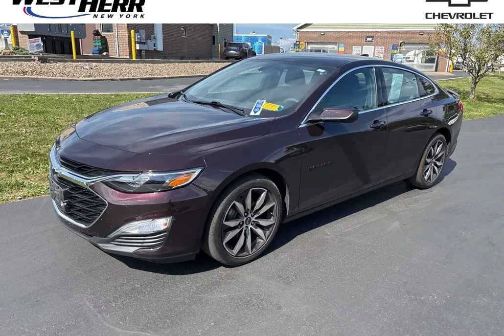 2020 Chevrolet Malibu RS photo 1