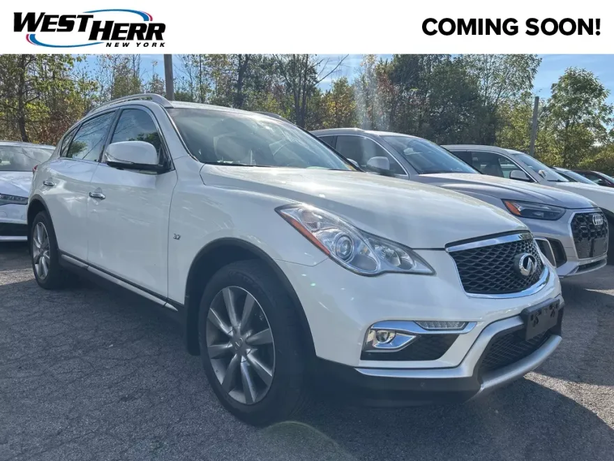 2017 Infiniti QX50 Base photo 1