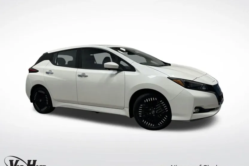 2025 Nissan Leaf SV Plus photo 1