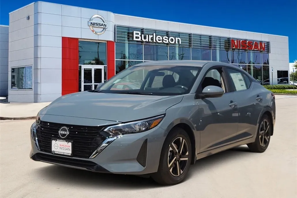 2025 Nissan Sentra SV photo 1