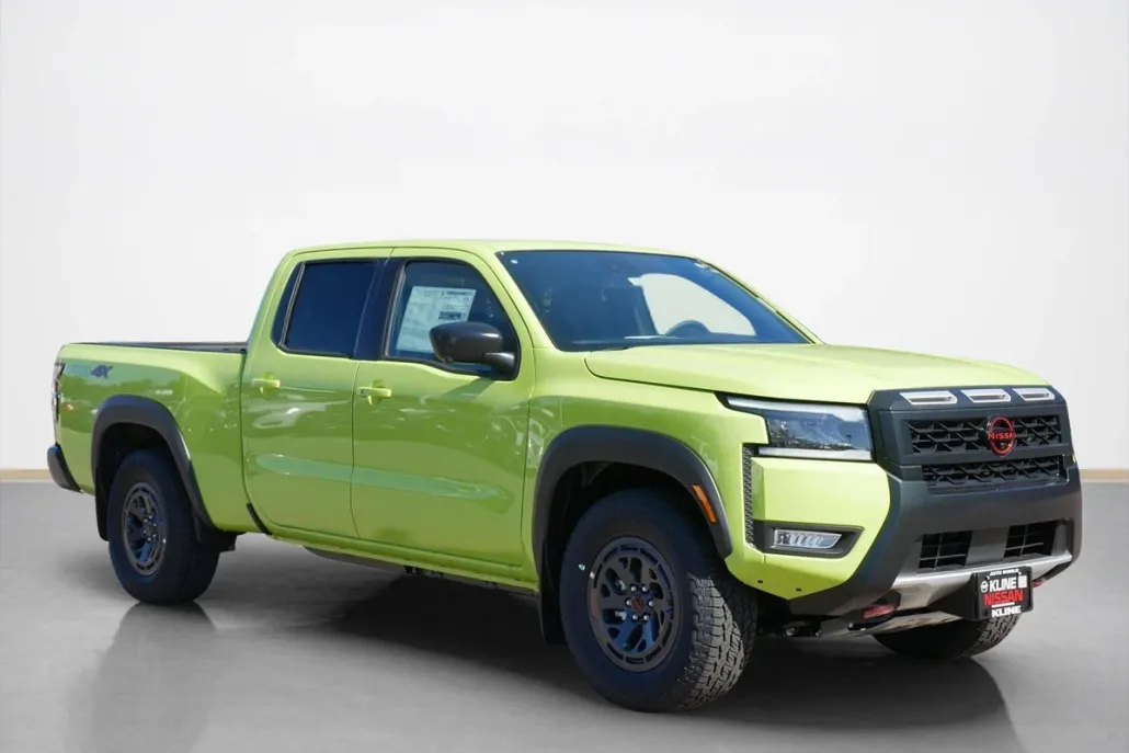 2026 Nissan Frontier Crew Cab PRO-4X photo 1