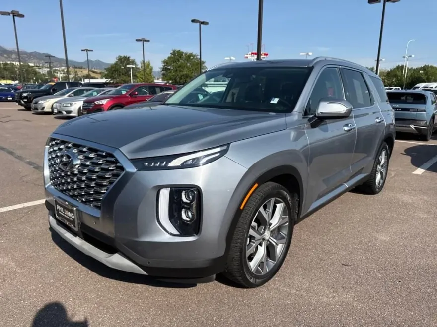 2020 Hyundai Palisade SEL photo 1