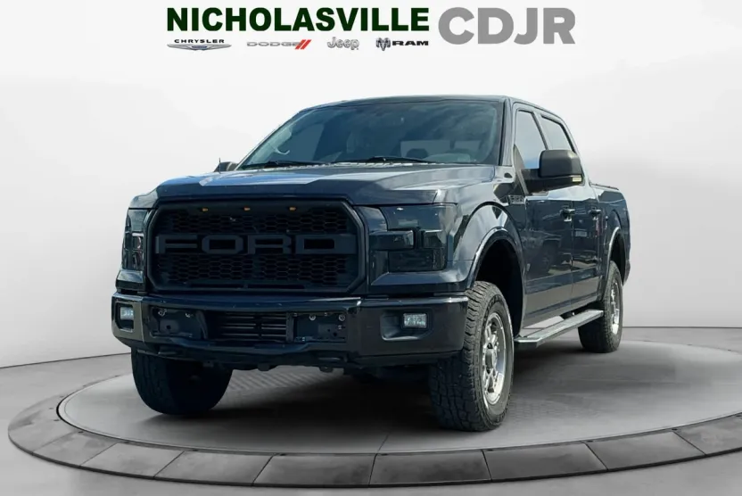 2016 Ford F-150 XLT photo 1