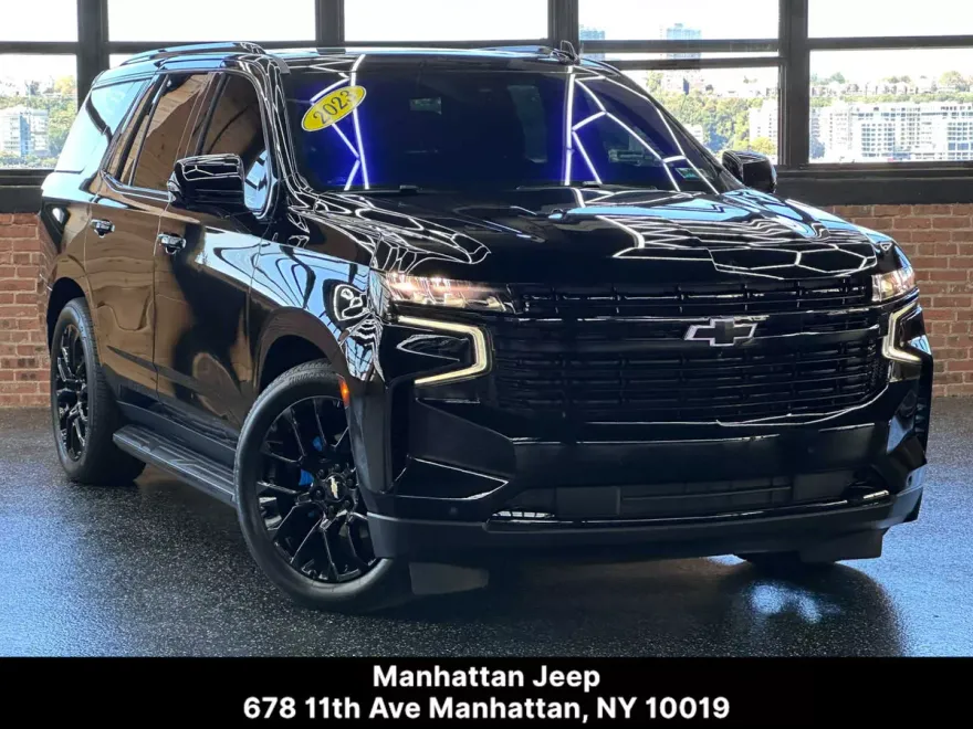 2023 Chevrolet Tahoe RST photo 1
