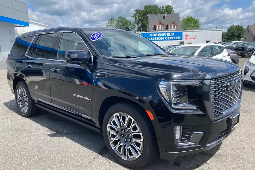 2023 Gmc Yukon Denali Ultimate photo 1