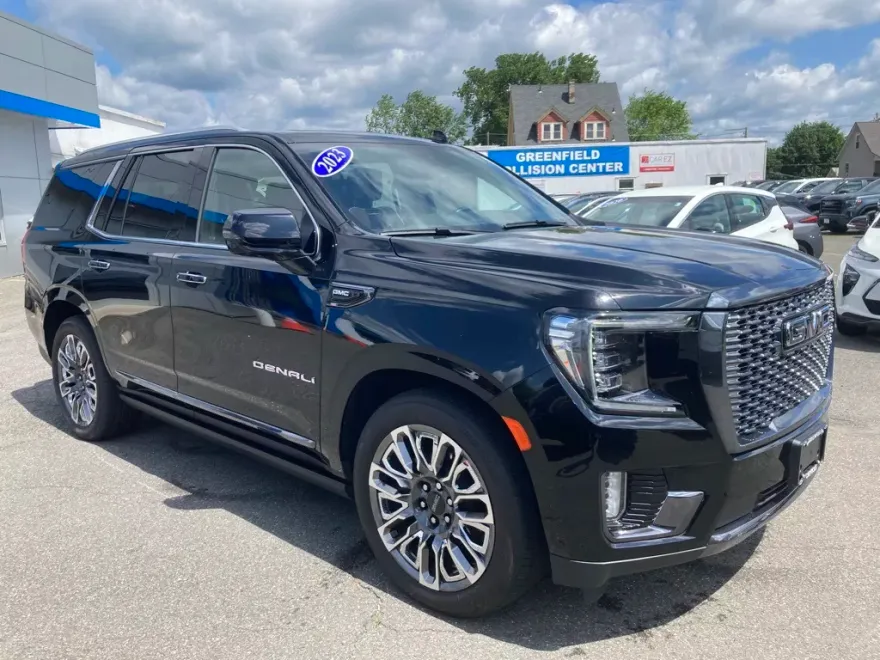 2023 Gmc Yukon Denali Ultimate photo 1
