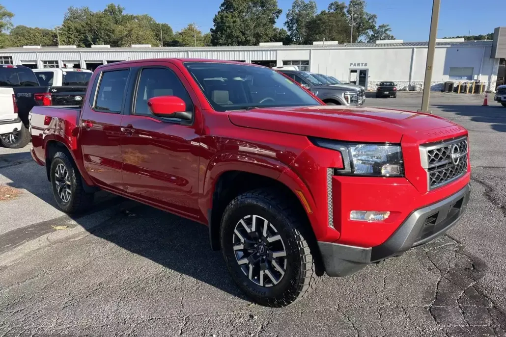 2022 Nissan Frontier SV photo 1