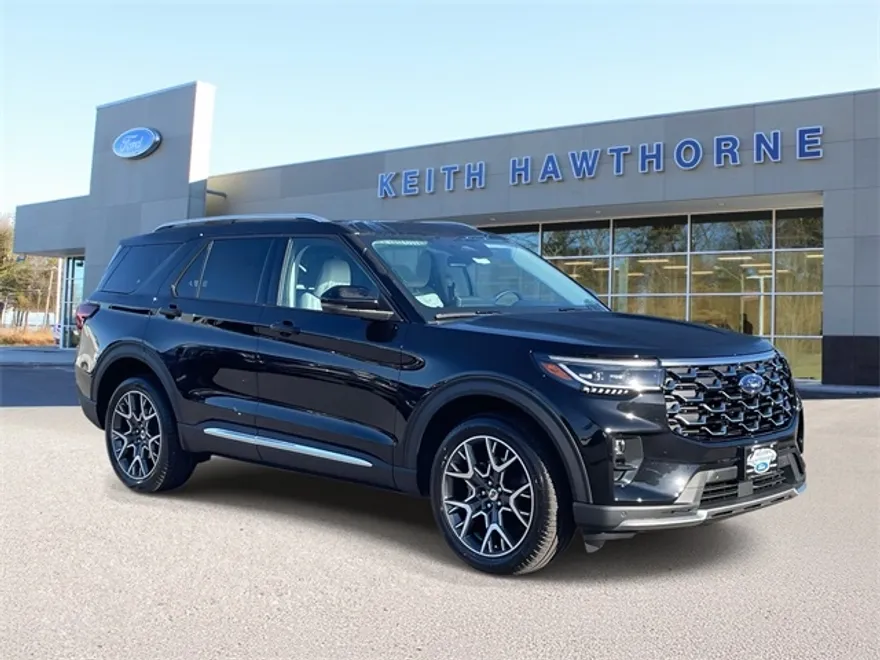 2025 Ford Explorer Platinum photo 1