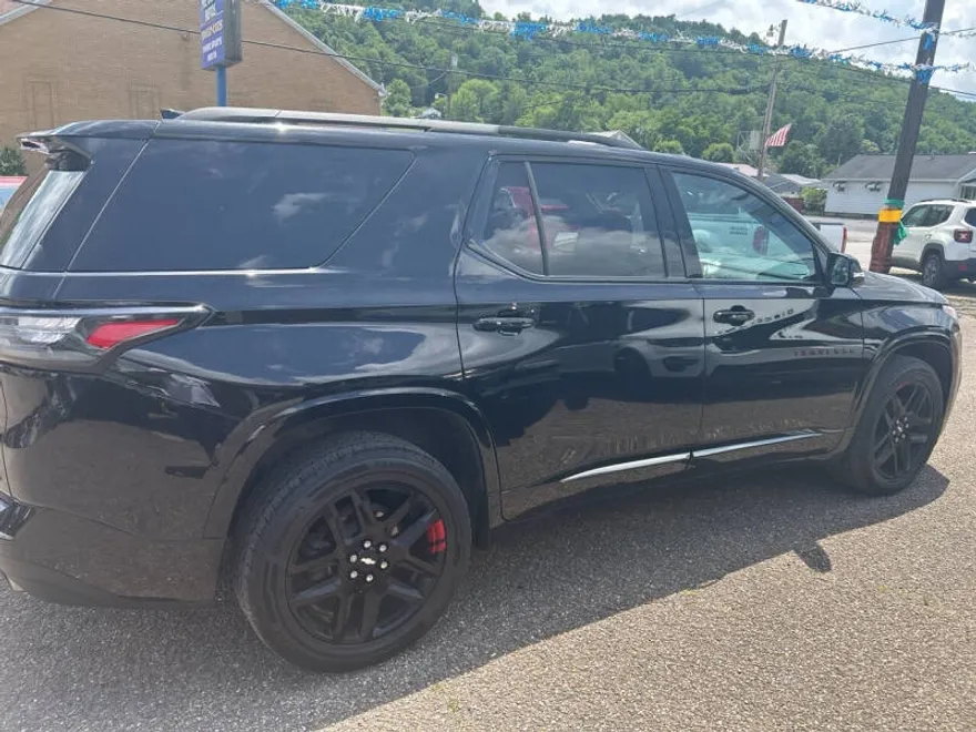 2019 Chevrolet Traverse High Country photo 1