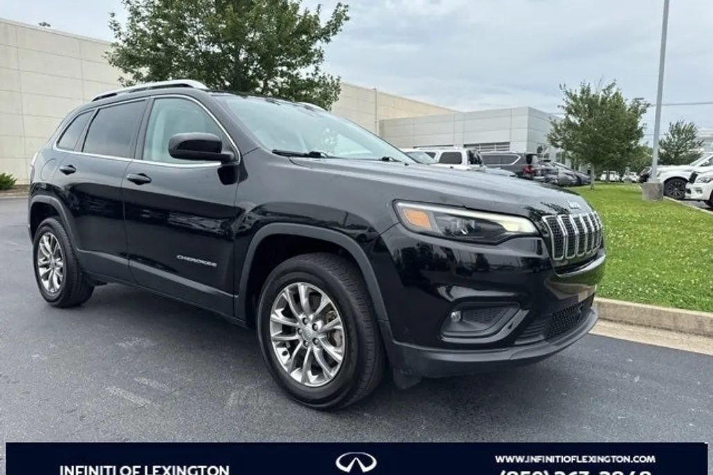 2021 Jeep Cherokee Latitude Lux photo 1