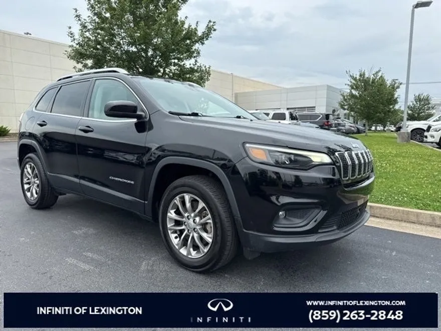 2021 Jeep Cherokee Latitude Lux photo 1