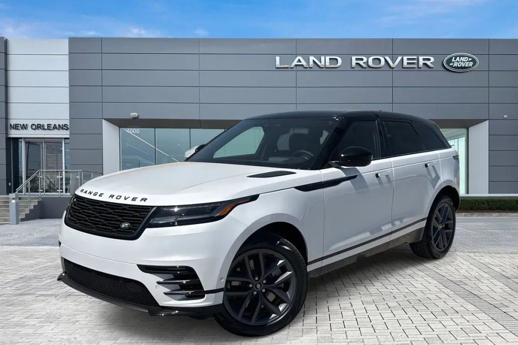 2026 Land Rover Range Rover Velar SE photo 1