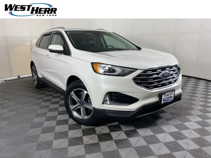 2020 Ford Edge SEL photo 1