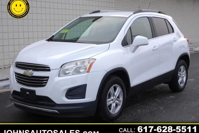 2016 Chevrolet Trax LT photo 1