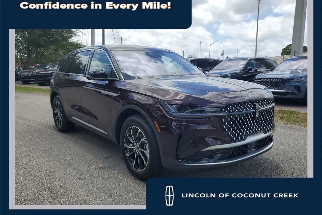 2025 Lincoln Nautilus Premiere photo 1