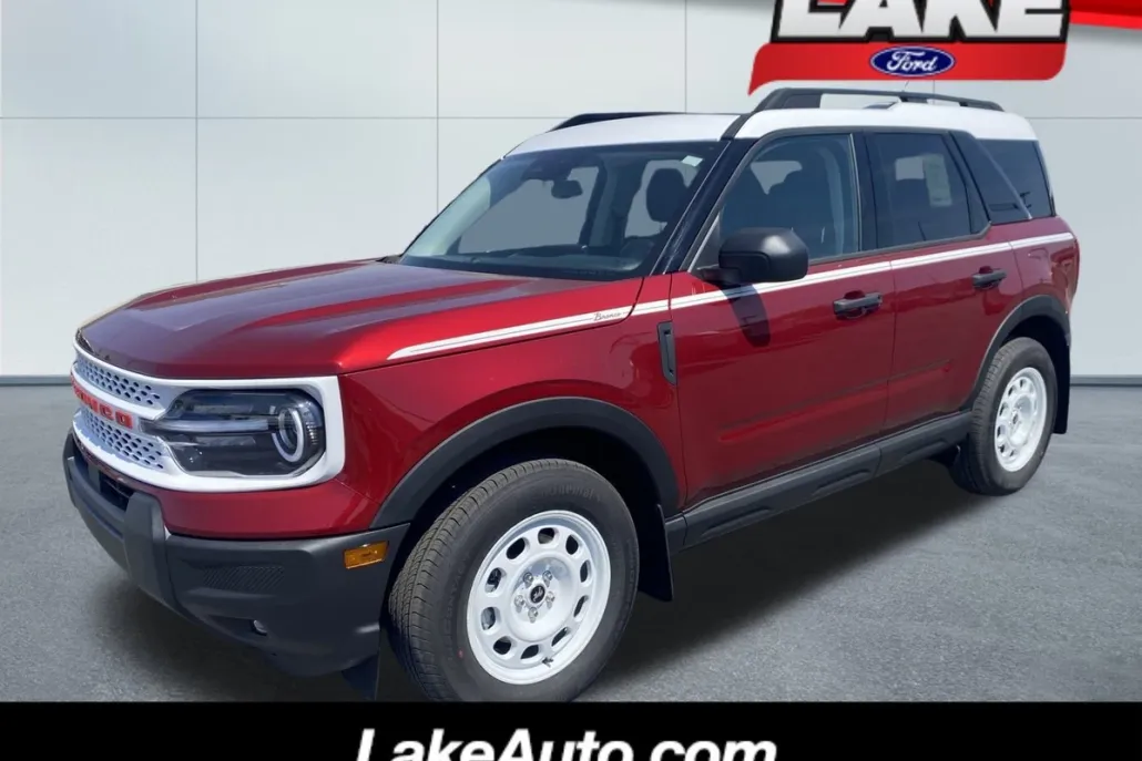 2025 Ford Bronco Sport Heritage photo 1