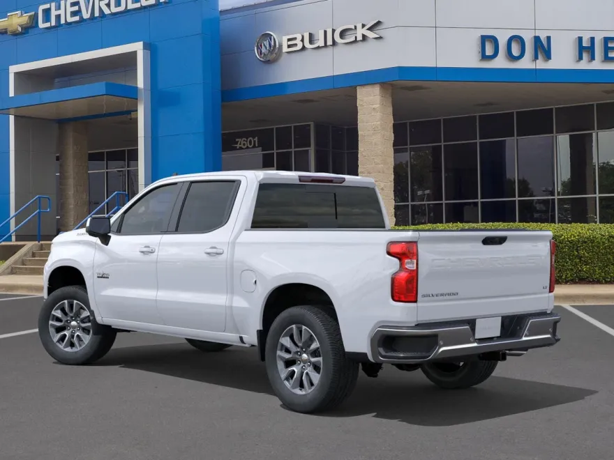 2026 Chevrolet Silverado 1500 LT photo 1