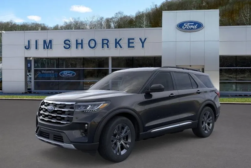 2025 Ford Explorer photo 1