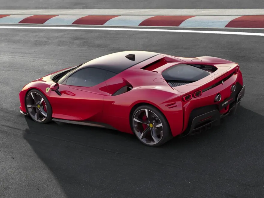 2023 Ferrari SF90 Stradale Base photo 1