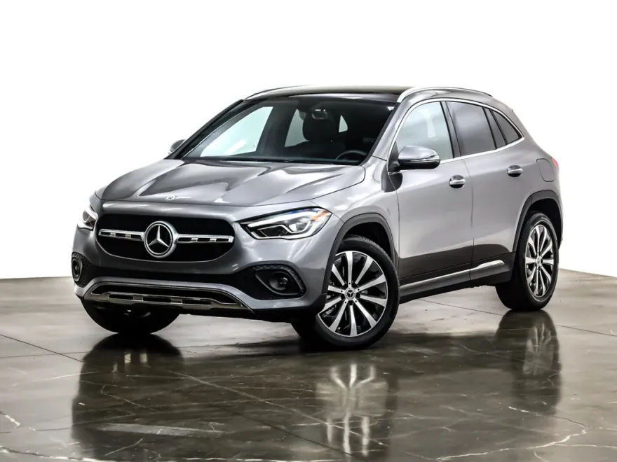 2023 Mercedes Benz GLA 250 photo 1