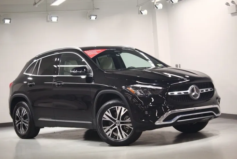 2025 Mercedes Benz GLA 250 4MATIC photo 1