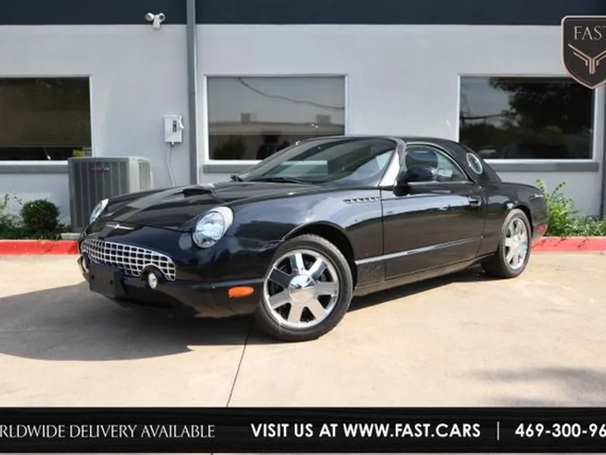 2002 Ford Thunderbird Deluxe photo 1