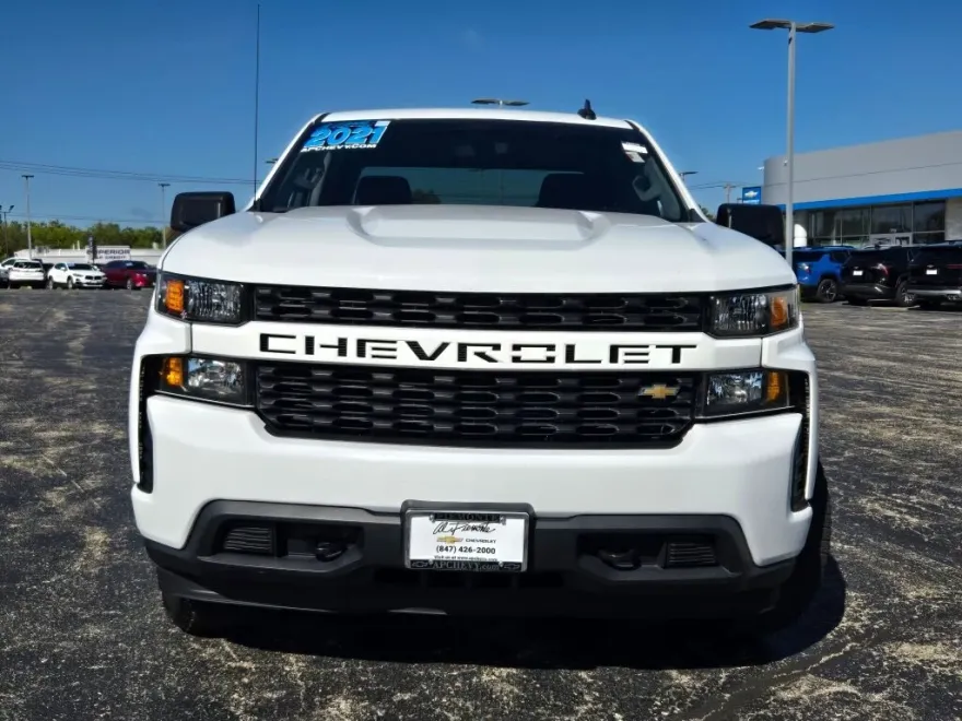 2021 Chevrolet Silverado 1500 Custom photo 1