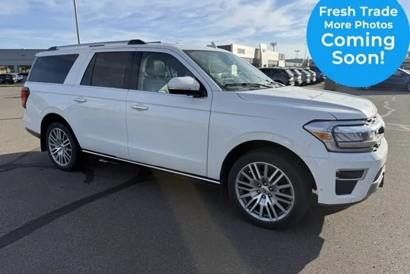 2022 Ford Expedition MAX Limited photo 1