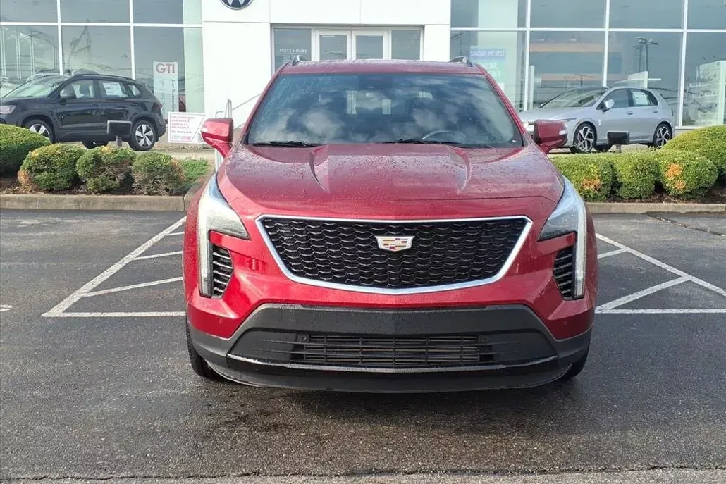 2021 Cadillac XT4 Sport photo 1