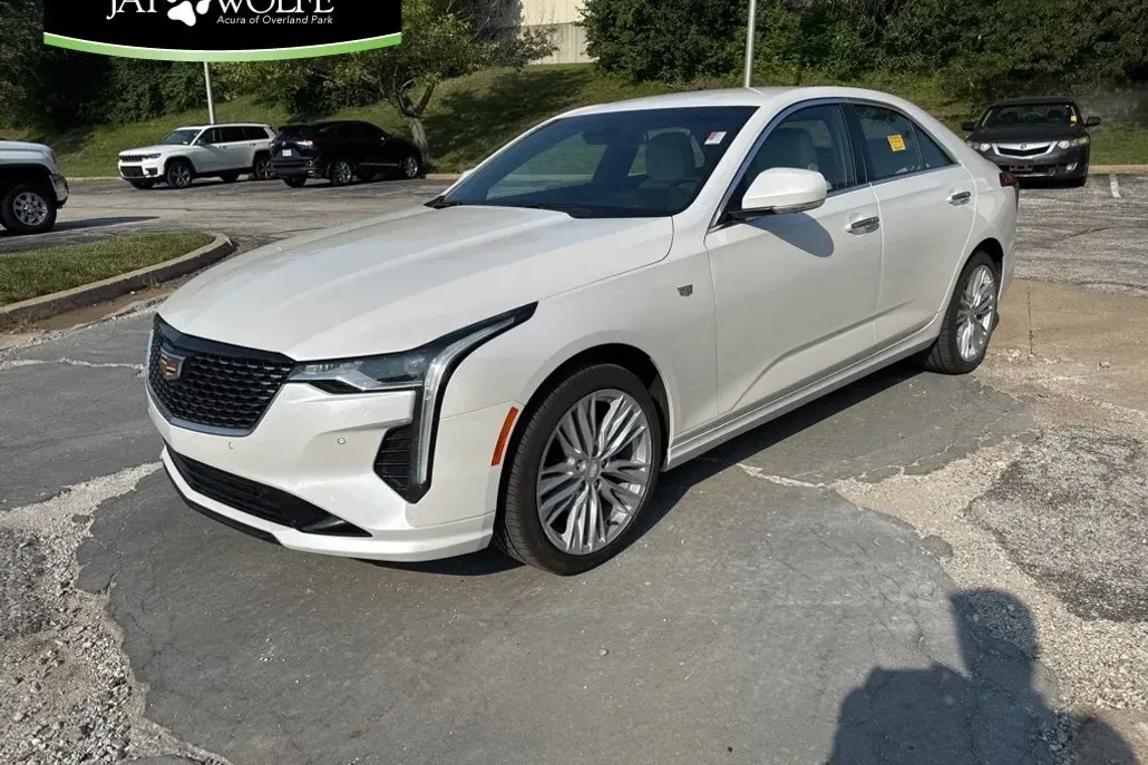 2020 Cadillac CT4 Premium Luxury photo 1