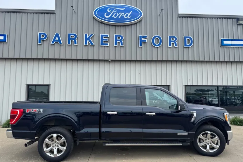 2021 Ford F-150 XLT photo 1