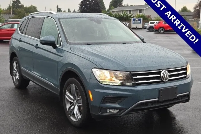 2020 Volkswagen Tiguan SEL photo 1