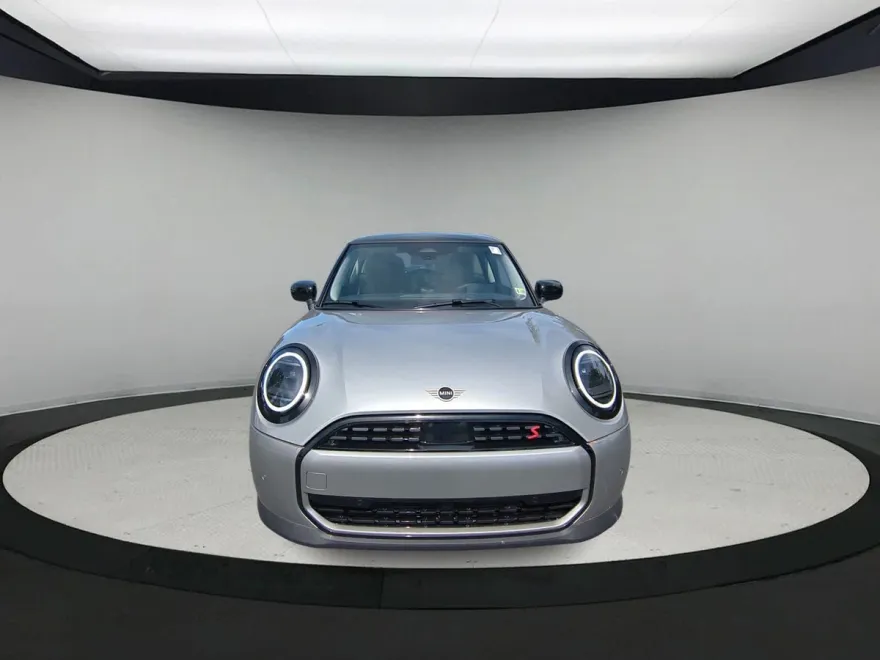 2025 Mini Cooper 2 Door Hardtop S photo 1