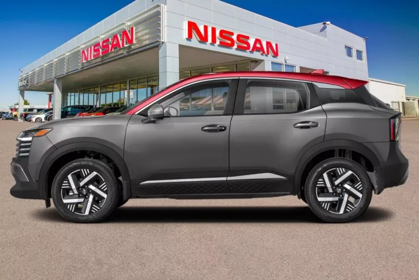2025 Nissan Kicks SV photo 1