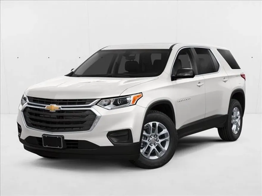 2021 Chevrolet Traverse LS photo 1