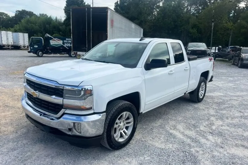2016 Chevrolet Silverado 1500 photo 1