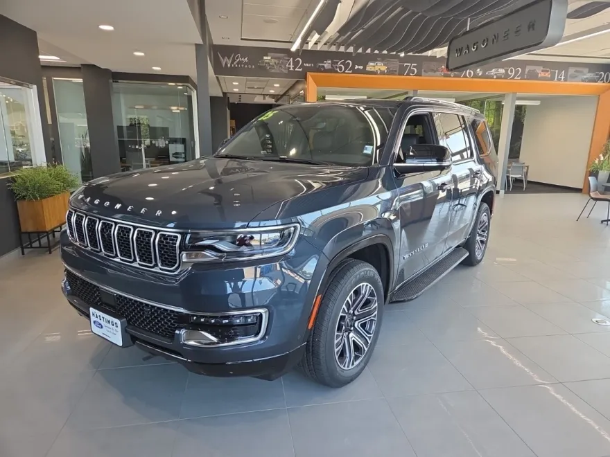 2025 Jeep Wagoneer Base photo 1