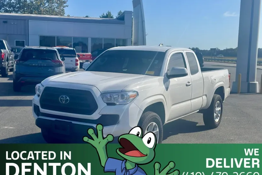 2022 Toyota Tacoma SR photo 1