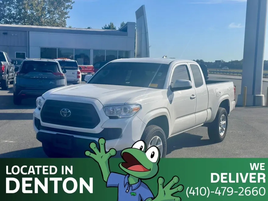 2022 Toyota Tacoma SR photo 1